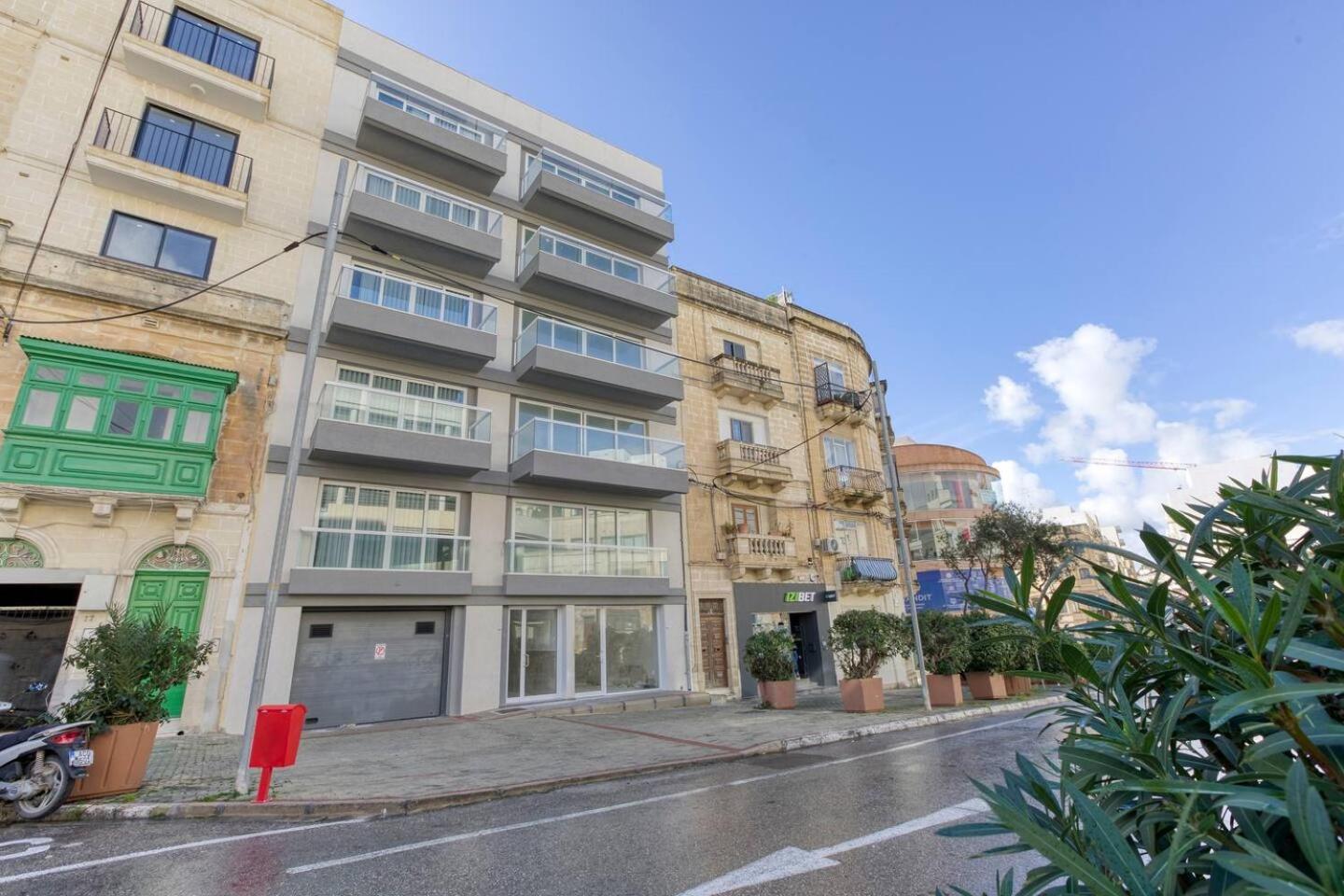 Beautiful Central Penthouse 1Br Ta Xbiex Buitenkant foto
