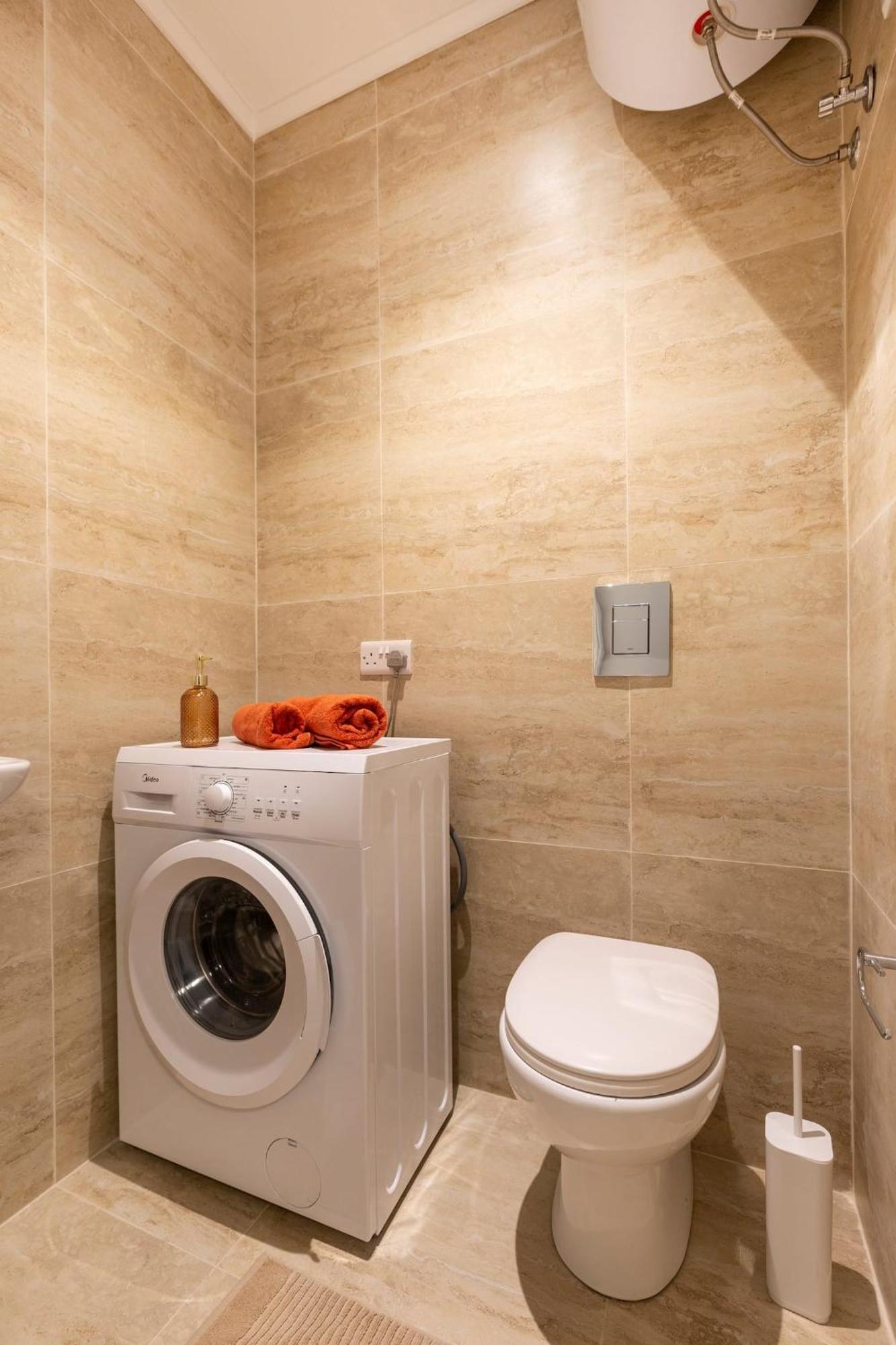 Beautiful Central Penthouse 1Br Ta Xbiex Buitenkant foto